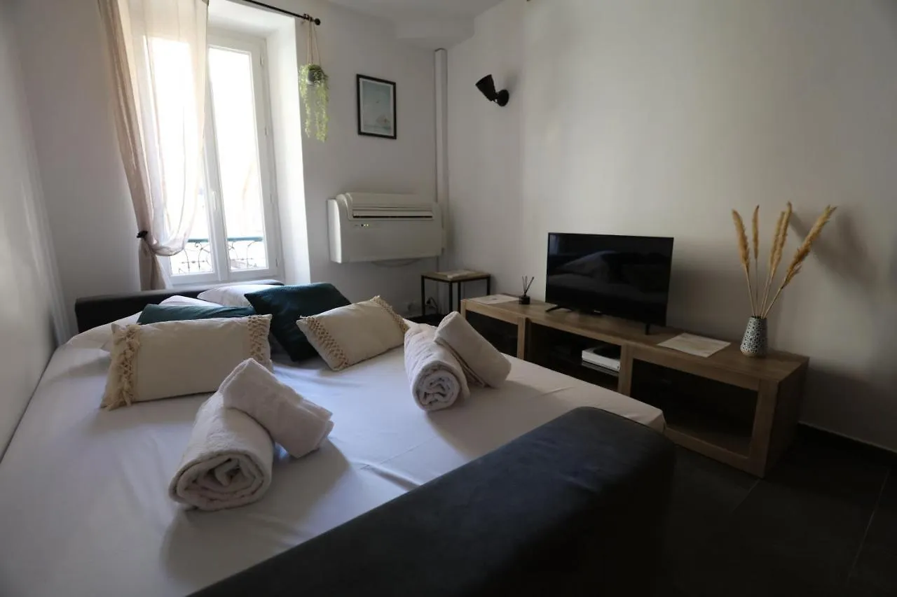 Apartment Cannes - 2 Pieces Refait A Neuf Palais Des Festivals - Croisette France